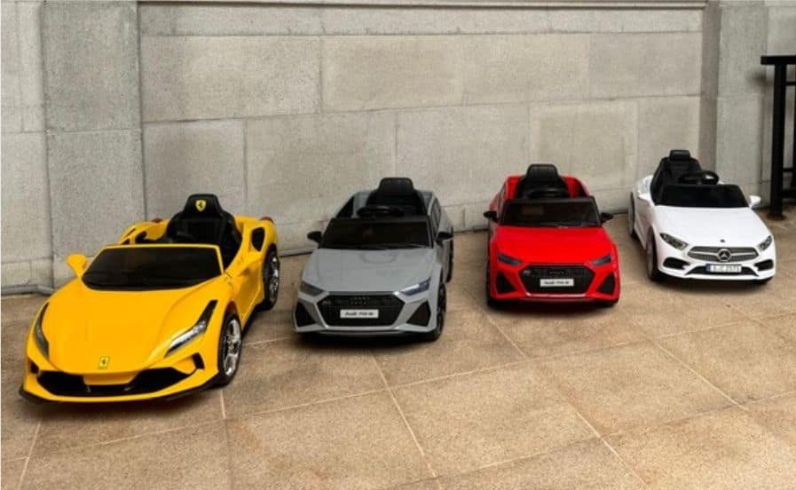 Car ride-on toys by BounceParkSG
