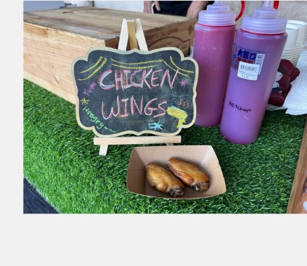 Chicken Mid-Wings live station at a BounceParkSG event