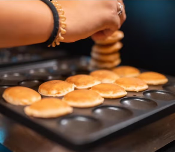 Mini Dutch Pancakes live station at a BounceParkSG event