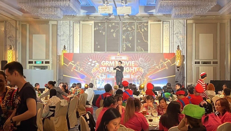 Family magic show by BounceParkSG